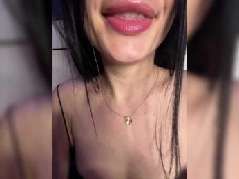 -little--minxxx- webcam model stream image