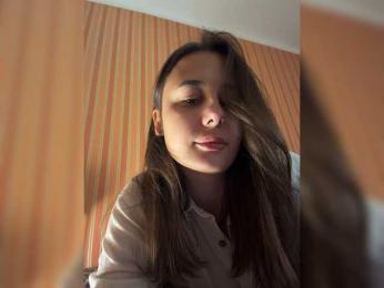 MonaVine webcam model stream image