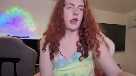 ENGLISHEMILY_69 webcam model stream image