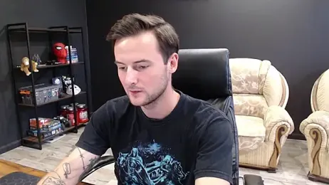 MihasikD webcam model stream image