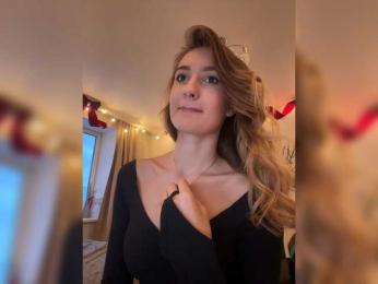 -Lana-Chester- webcam model stream image