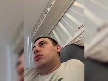 Dream022 webcam model stream image