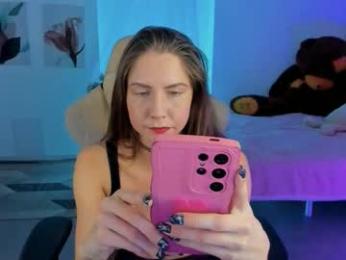 graycewild webcam model stream image