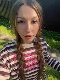 mikkixmeow webcam stripchat model stream image