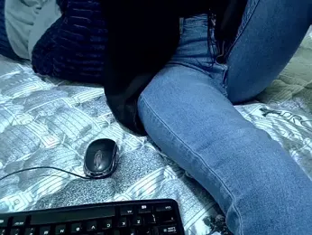 carey2 webcam model stream image