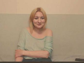 Bonniee webcam model stream image