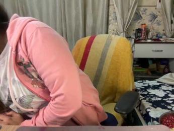 Mahimagic-doll webcam bongacams model stream image