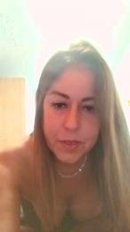 Rebecaama69 webcam model stream image