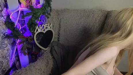 sarakaell webcam model stream image