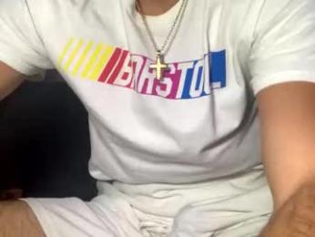 wentbrokeonstrippers webcam model stream image