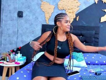 Issa-love webcam model stream image