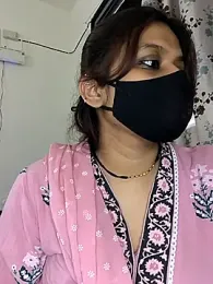 Malika_Secrets webcam model stream image