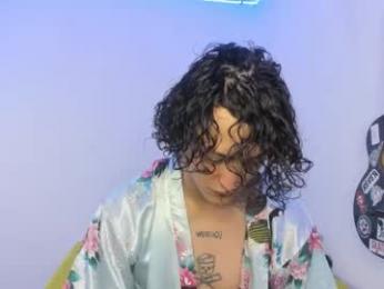 aria_and_orien webcam model stream image