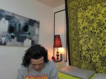 aria_and_orien webcam model stream image