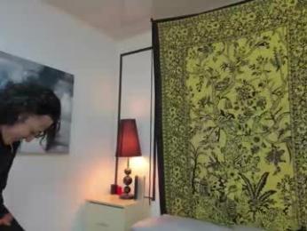 aria_and_orien webcam model stream image