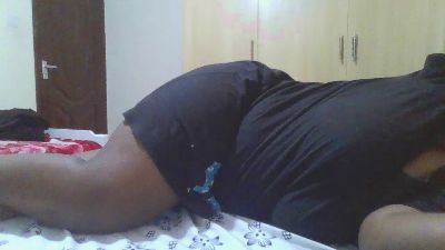 Black_pie webcam model stream image