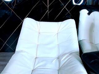 Owen Wolfe webcam model stream image