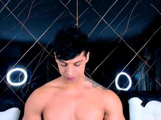 Owen Wolfe webcam model stream image