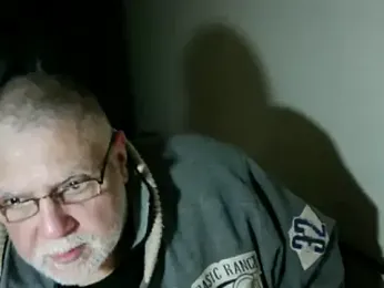 100Tauros webcam model stream image