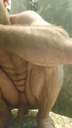 Clemeg webcam model stream image