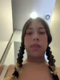 Enyeld_ruru webcam stripchat model stream image