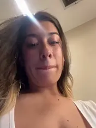 Enyeld_ruru webcam stripchat model stream image