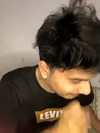 kaif_220 webcam model stream image