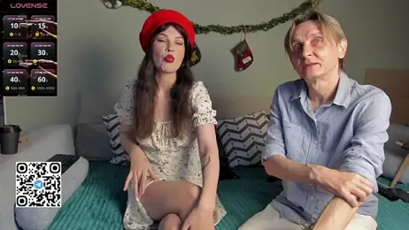 WeliosCouple webcam model stream image