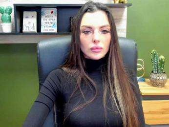 Addisonadore webcam bongacams model stream image