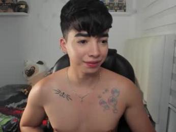 santy7u7 webcam model stream image