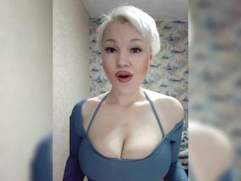 Frosyaburlakova webcam model stream image