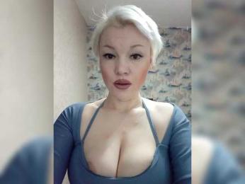 Frosyaburlakova webcam model stream image