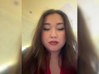 sweetie webcam bongacams model stream image