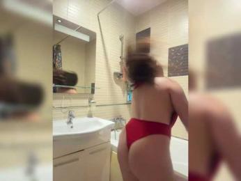 sweetie webcam bongacams model stream image