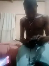 PussyDestroy7 webcam model stream image