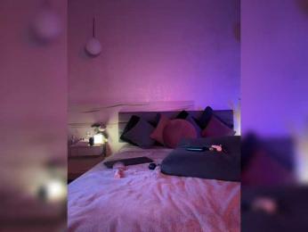 Vilgelmina webcam model stream image