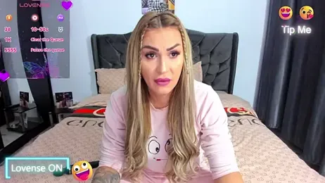 Nicol2Naya webcam stripchat model stream image