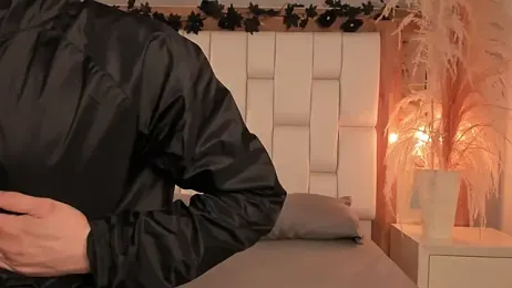 Daphne_And_Roger webcam model stream image