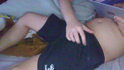 tusvecinitos webcam cam4 model stream image