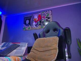 Camilo Alvarezz webcam model stream image