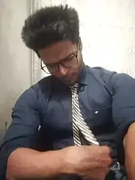 Rounakthakur webcam model stream image