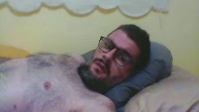 BearContraste webcam model stream image