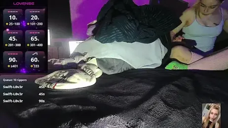 Blondiewithanass webcam stripchat model stream image