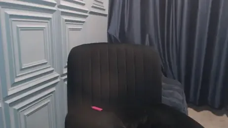 RavenryderUK webcam stripchat model stream image