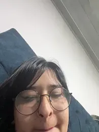 UAlyabaniat webcam model stream image