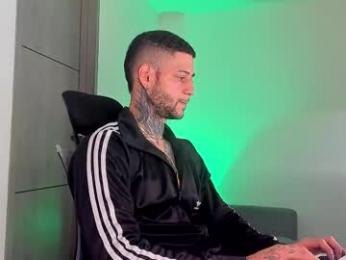 _jamesleandros webcam model stream image