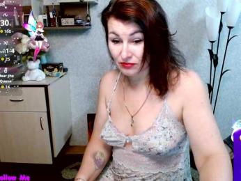 Ellie_ webcam model stream image