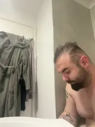 Big-Turkish-guy webcam model stream image