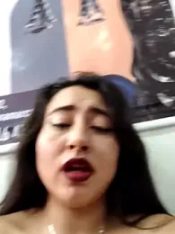 _Sarah-Office1 webcam model stream image