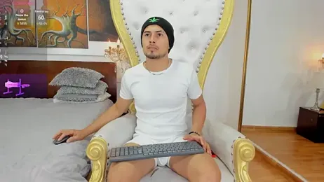 Valentiinoss webcam model stream image